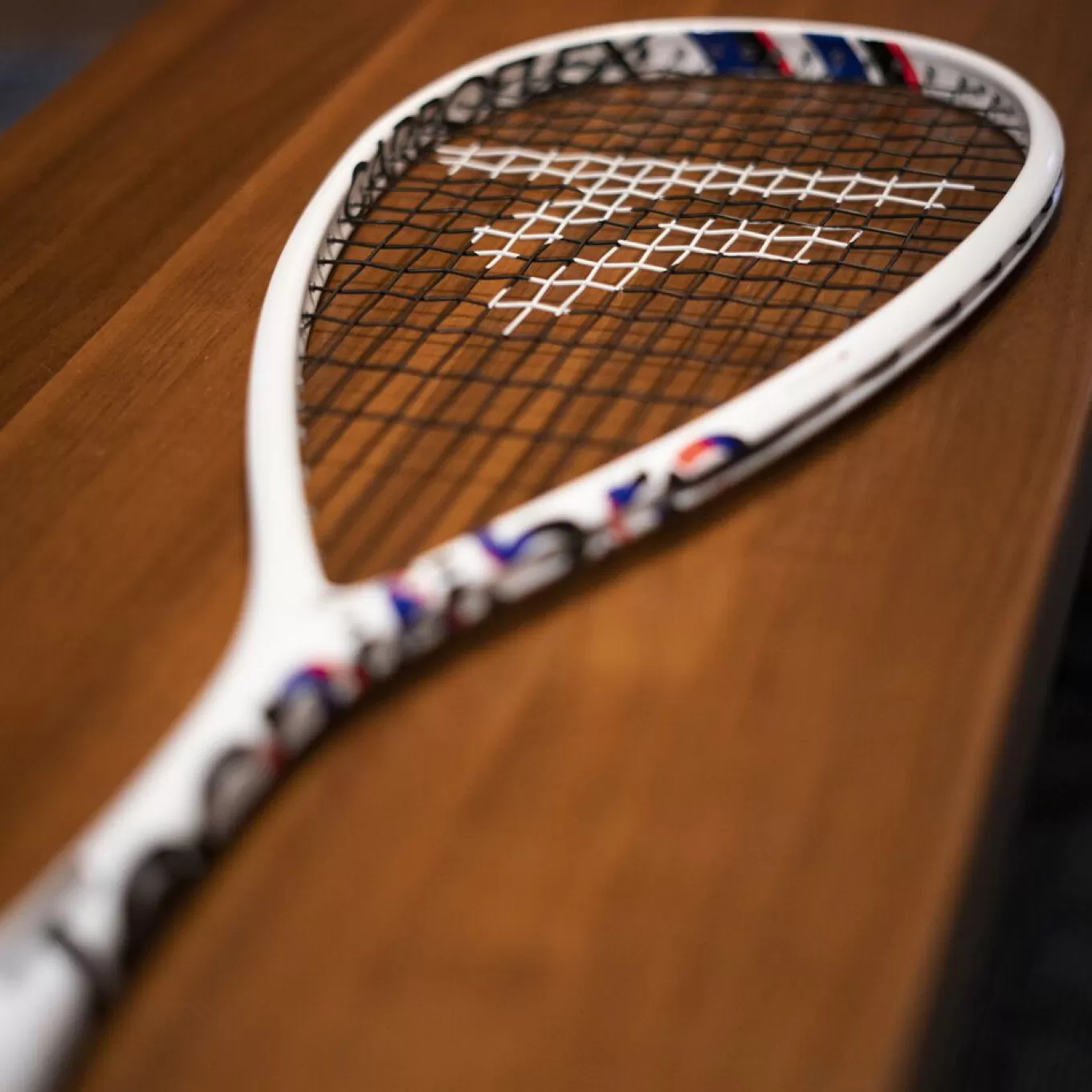 New Tecnifibre Raqueta de squash juvenil CARBOFLEX JR 2024 Encordada